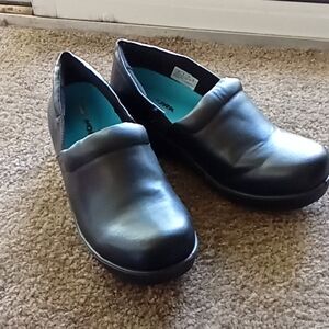 Women's Black Slip-On Shoes